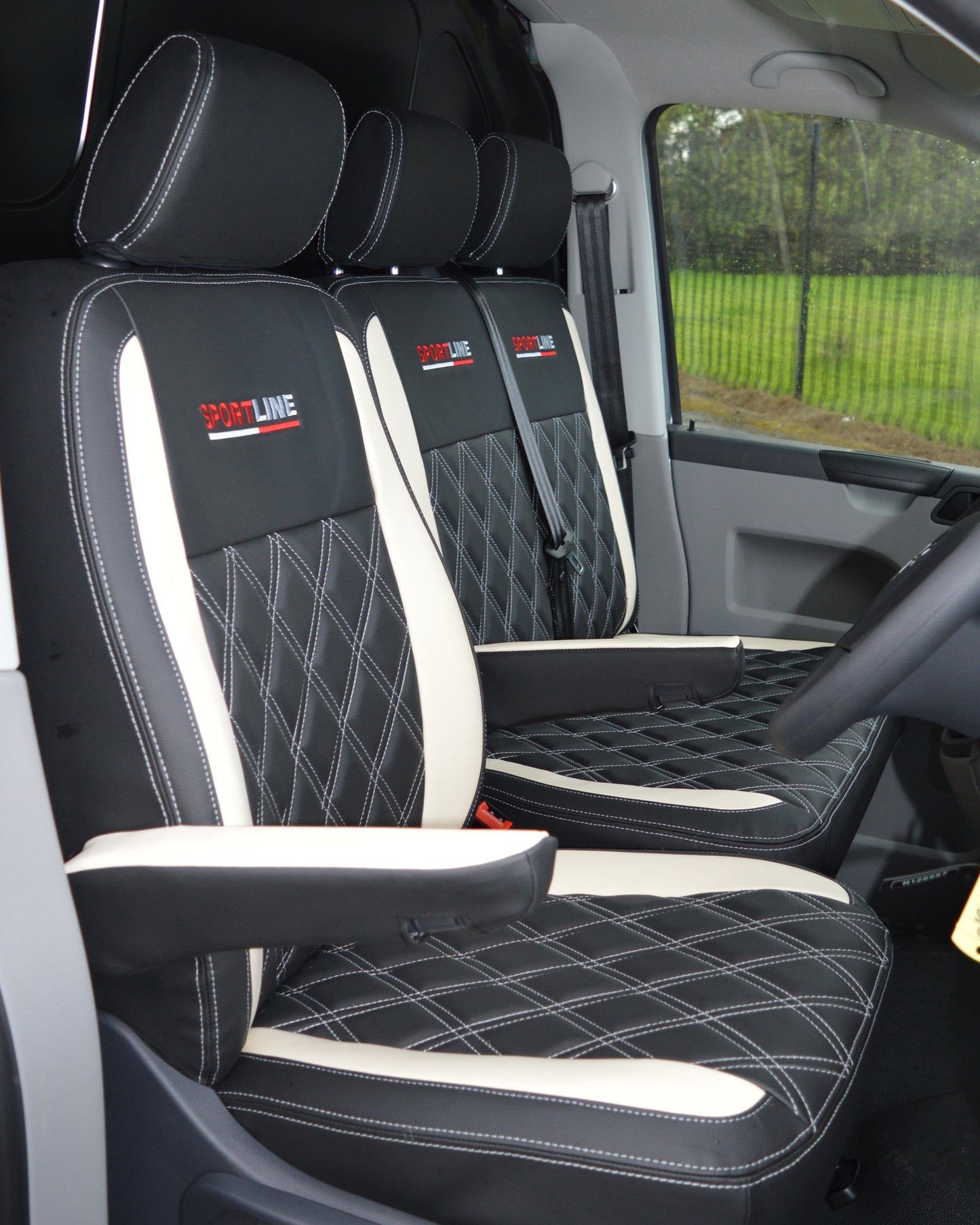 Volkswagen Transporter T5 - T6 Black & White Seat Covers