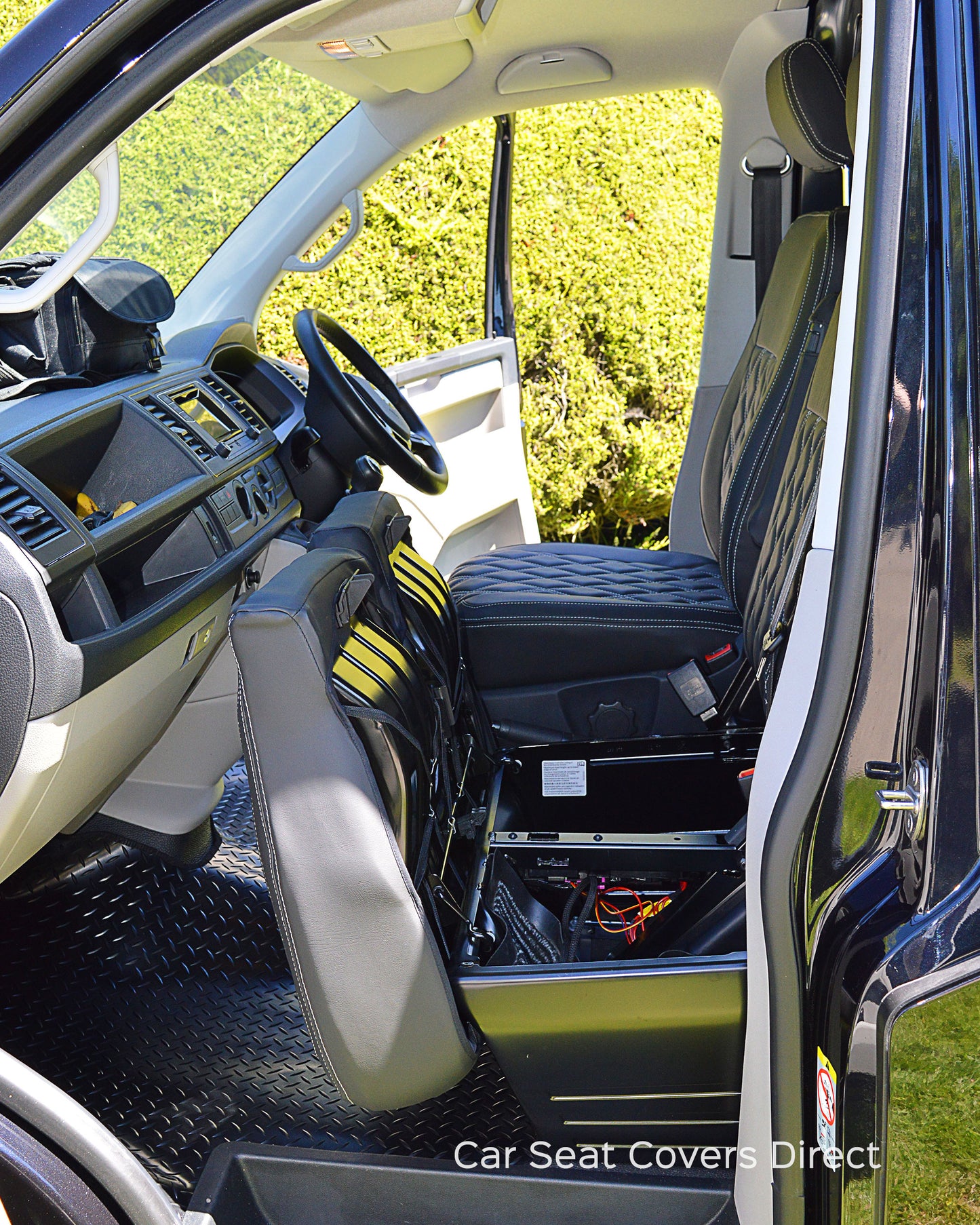 Volkswagen Transporter T6 - Black Diamonds White Stitching