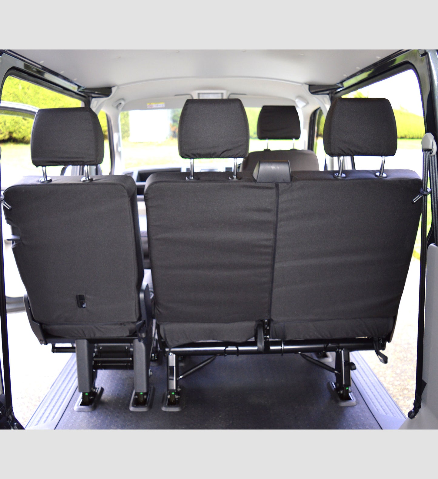 Volkswagen VW Transporter T6 Kombi Heavy Duty Van Seat Covers - Black Captain Seat