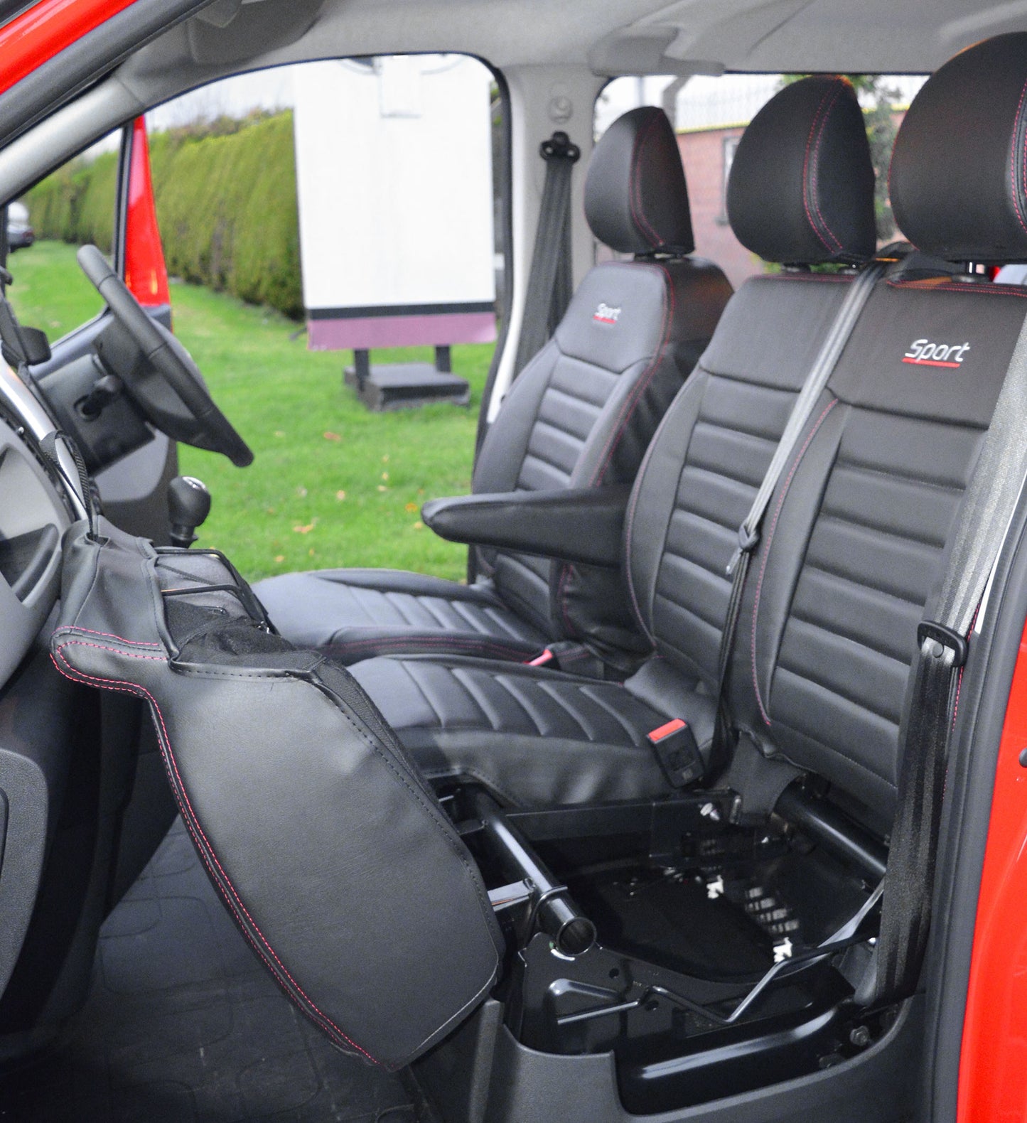 Nissan NV300 Sport Crew Cab Tailored Seat Covers