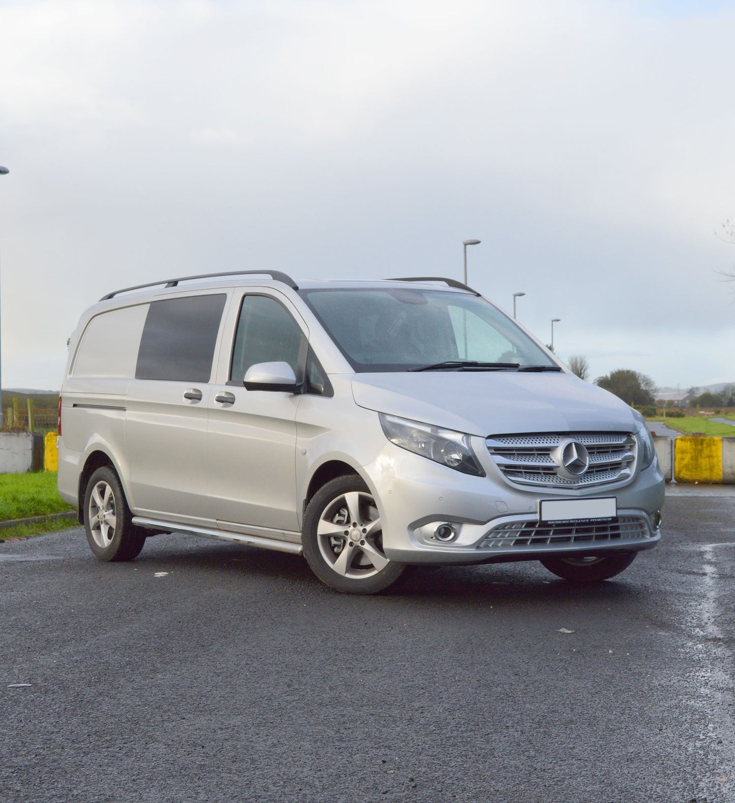 Mercedes Benz Vito W447 Tailored Van Seat Covers With Memory Foam - 5 Seater