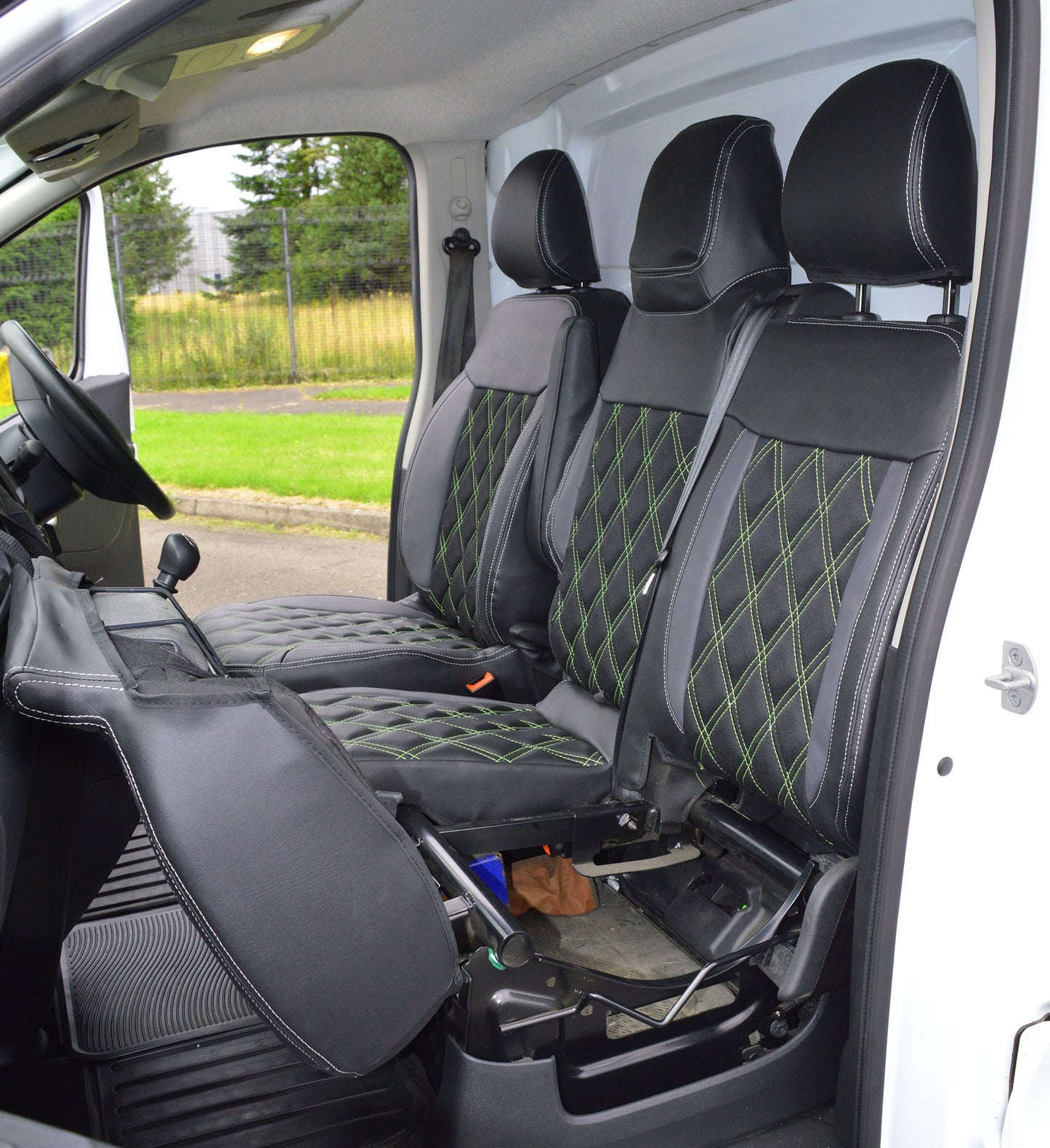 Vauxhall / Opel vivaro - Black Leatherette Covers With Citrus Green Double Diamond Stitching
