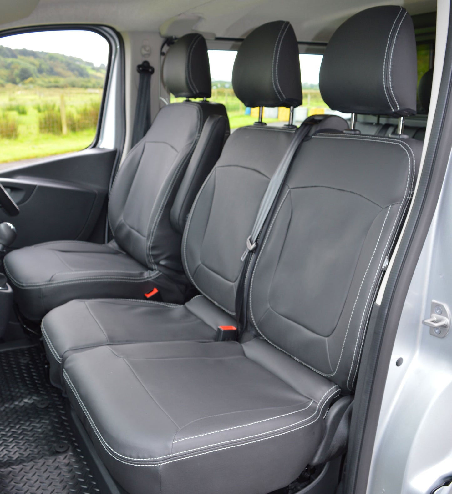 Vauxhall / Opel Vivaro Crew Cab Tailored Van Seat Covers - Charcoal