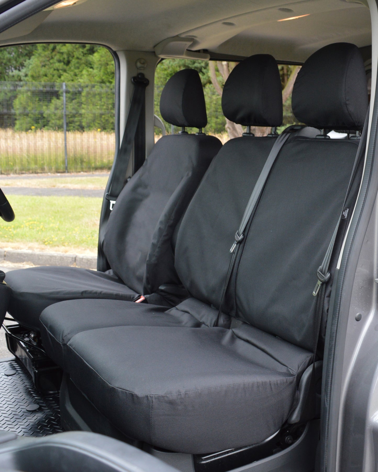 Vauxhall / Opel Vivaro Black Heavy Duty (2020-Present)