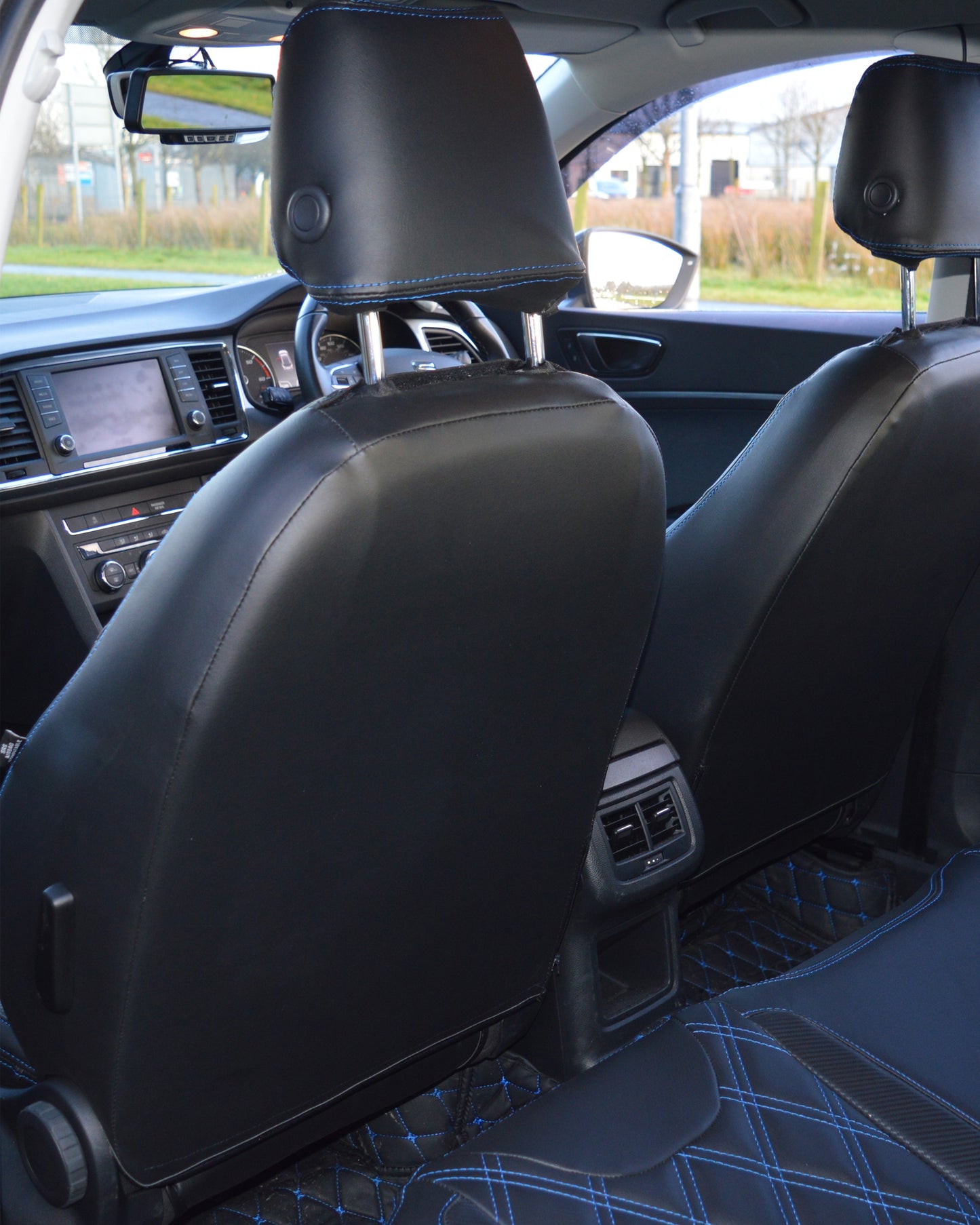 Seat Ateca Black & Blue Quilted Diamonds
